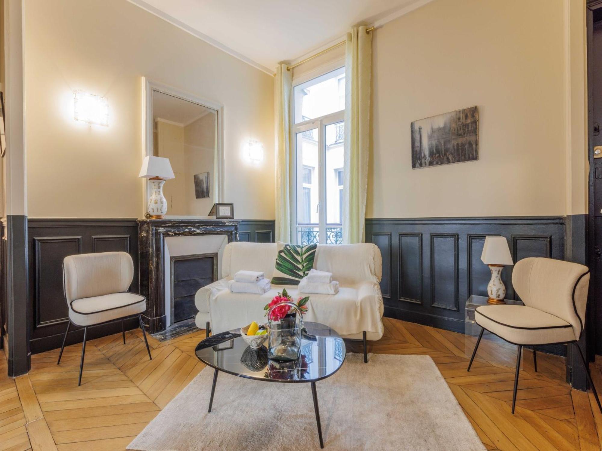 Appartement Superb 2bdr 4p - Palais Royal
